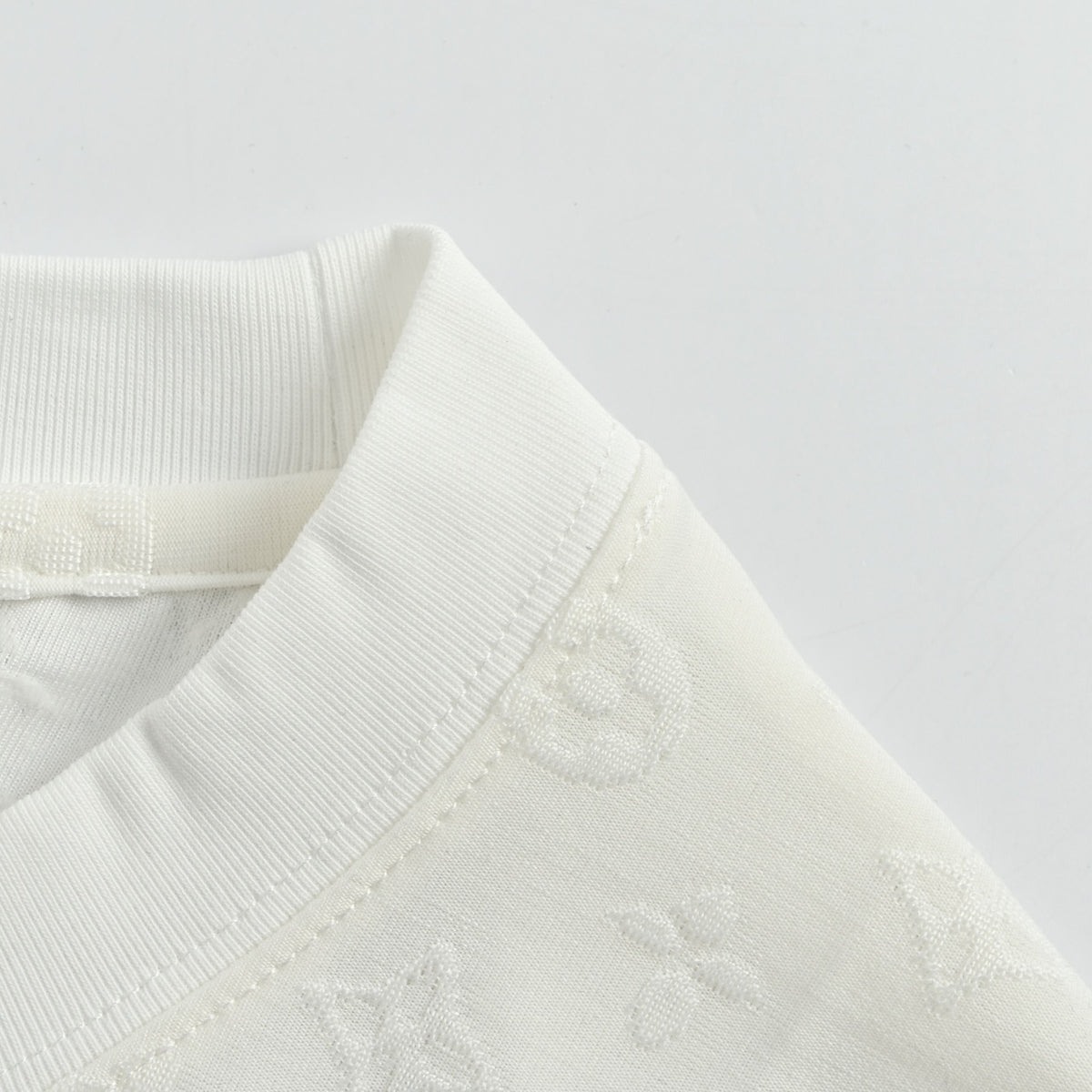 Louis Vuitton 2026SS Monogram Clover Embroidered Logo Short Sleeve T-Shirt