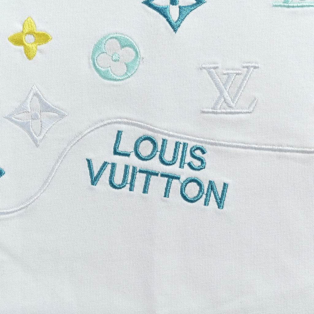 Louis Vuitton 26SS Wave Pattern Color-Block Monogram Embroidered Logo Long Sleeve T-Shirt - White