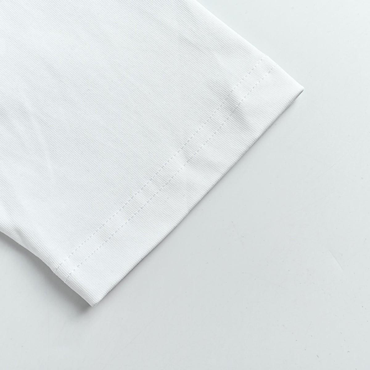 Louis Vuitton 26SS Wave Pattern Color-Block Monogram Embroidered Logo Long Sleeve T-Shirt - White