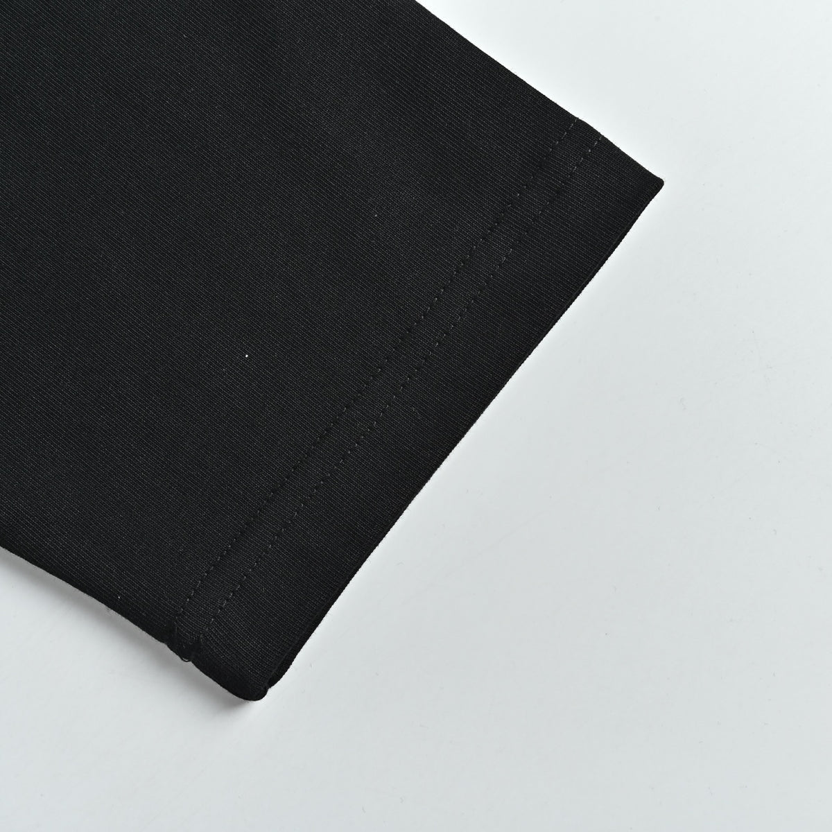 Louis Vuitton 26SS Wave Pattern Color-Block Monogram Embroidered Logo Long Sleeve T-Shirt - Black