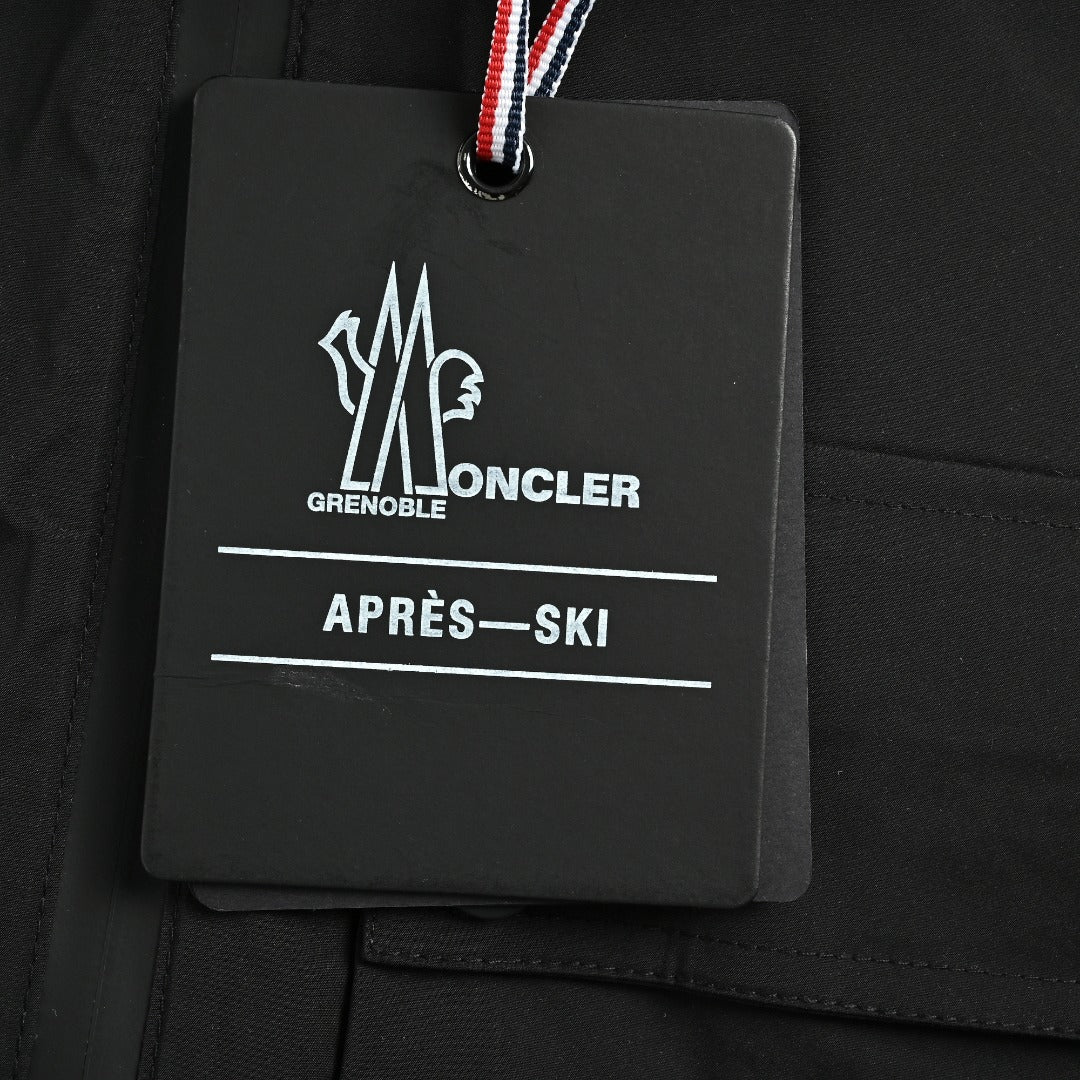 Moncler MC Reflective Logo Outdoor Stand-Collar Vest - Black