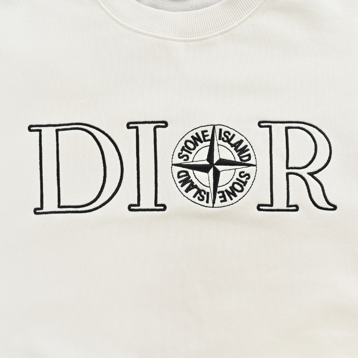 Dior x Stone Island Collaboration Embroidered Logo Crewneck Sweatshirt - White