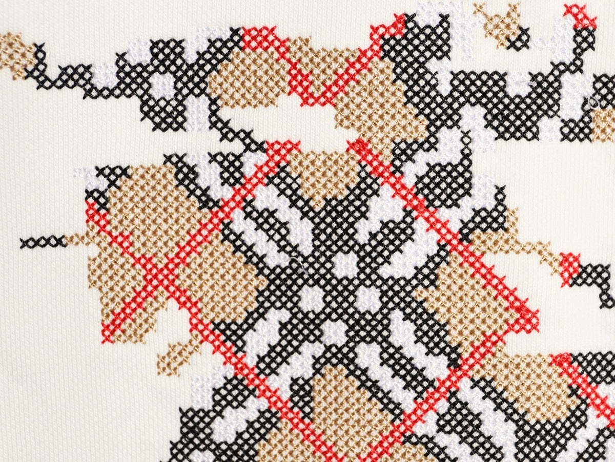 Burberry 25FW Equestrian Knight Cross-Stitch Embroidered Sweatshirt