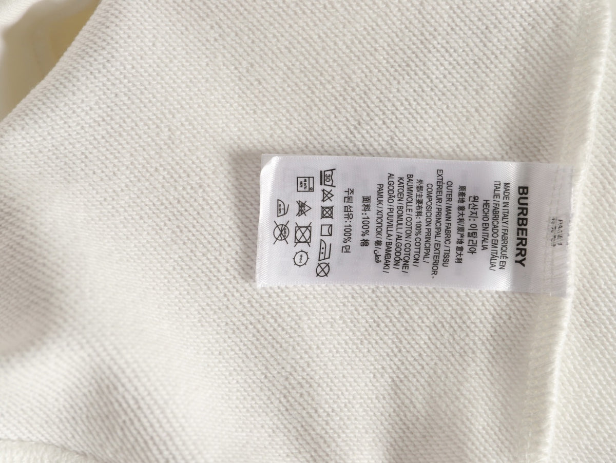 Burberry 25FW Equestrian Knight Cross-Stitch Embroidered Sweatshirt