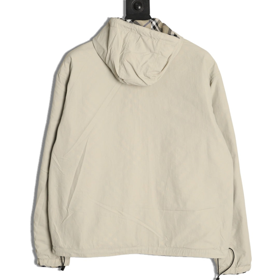 Burberry 24SS Diamond-Check Equestrian Knight Reversible Jacket