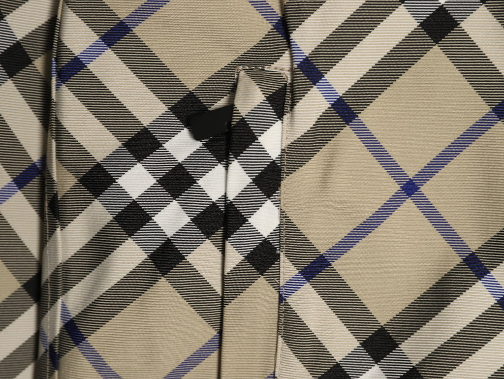 Burberry 24SS Diamond-Check Equestrian Knight Reversible Jacket