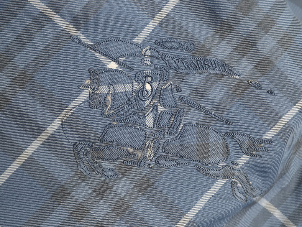 Burberry 24SS Gray-Blue Diamond-Check Equestrian Knight Reversible Jacket
