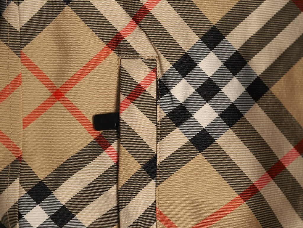 Burberry 24SS Beige Check Black-Reverse Equestrian Knight Reversible Jacket