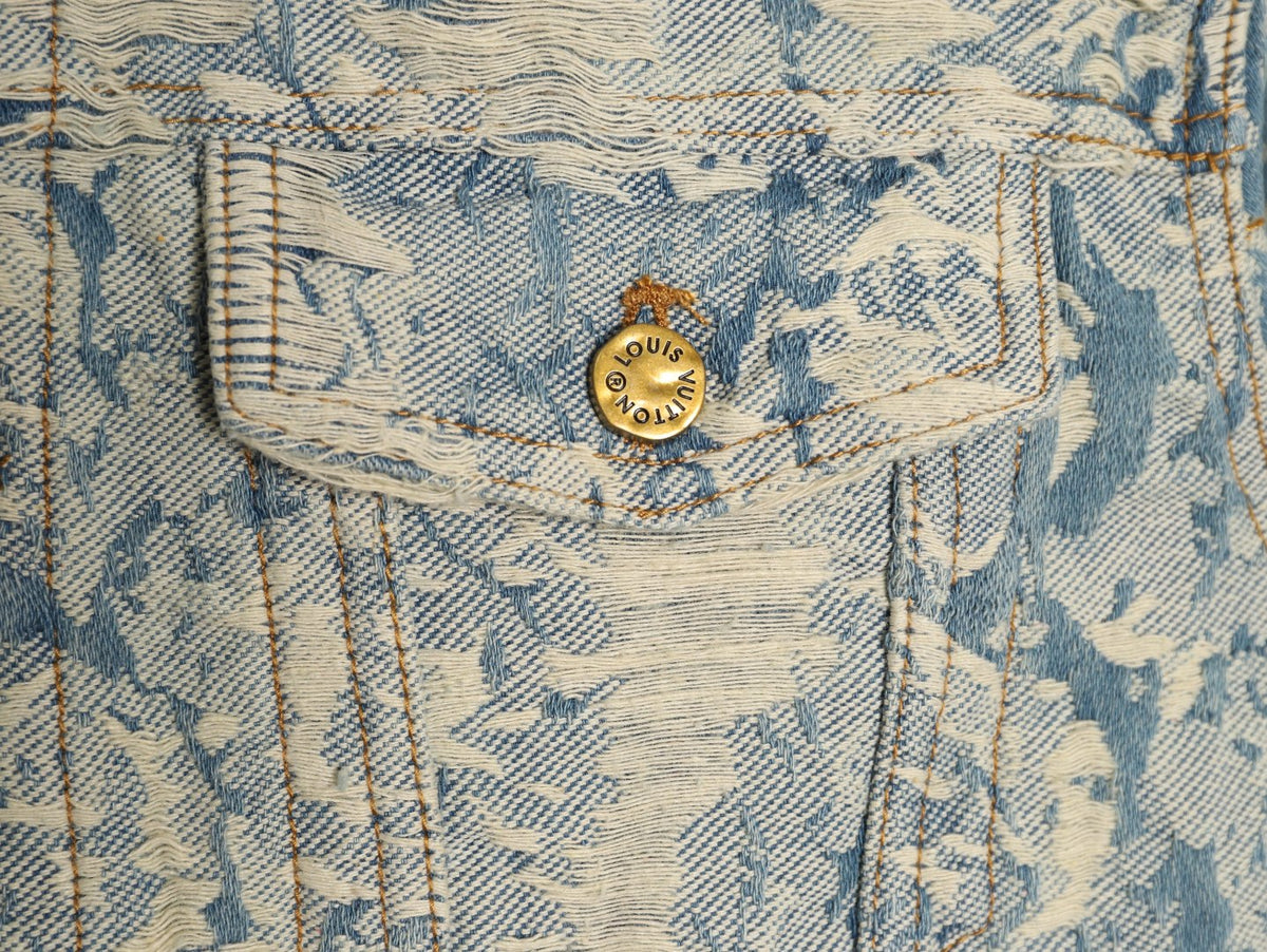 Louis Vuitton 22FW Vintage Floral Fringe Light-Wash Denim Jacket