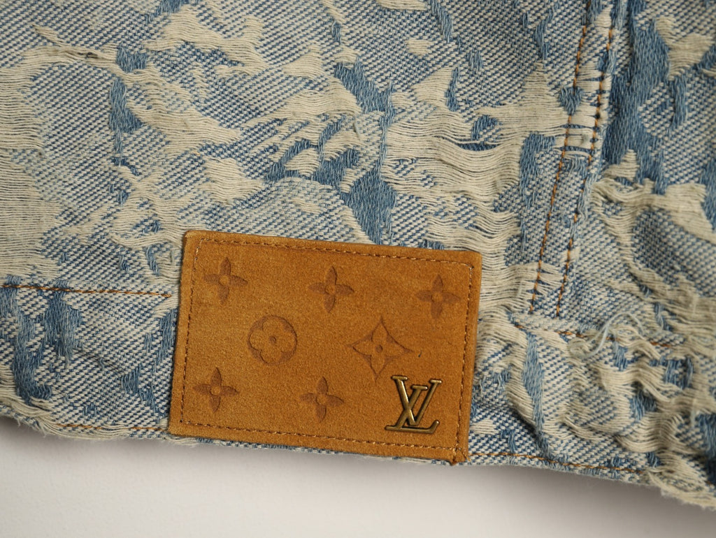 Louis Vuitton 22FW Vintage Floral Fringe Light-Wash Denim Jacket