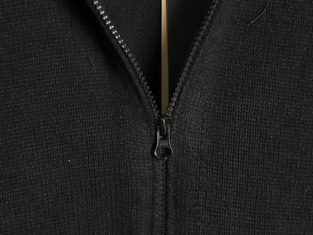 Moncler 26SS Contrast Emblem Logo Black Crewneck Sweatshirt