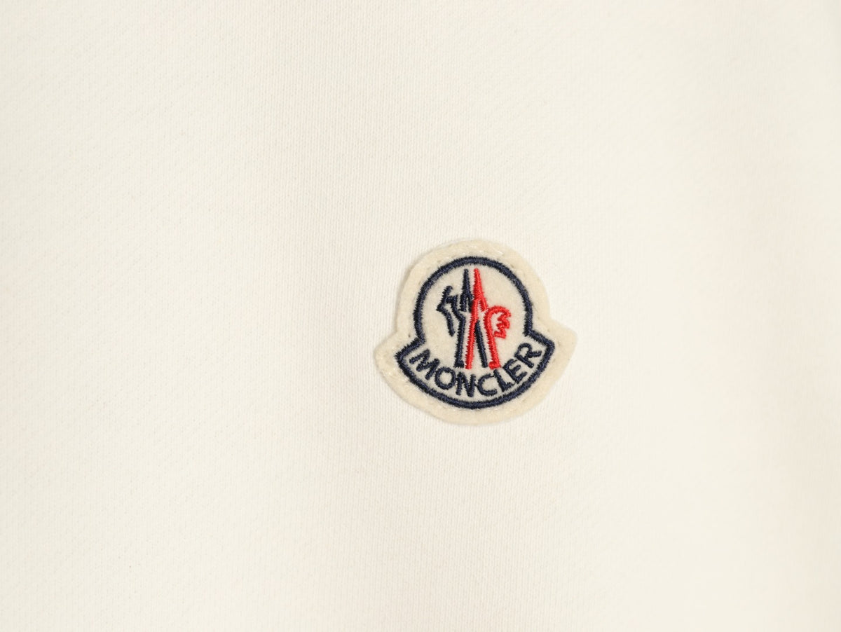 Moncler 26SS Classic Badge Embroidered Ivory Crewneck Sweatshirt