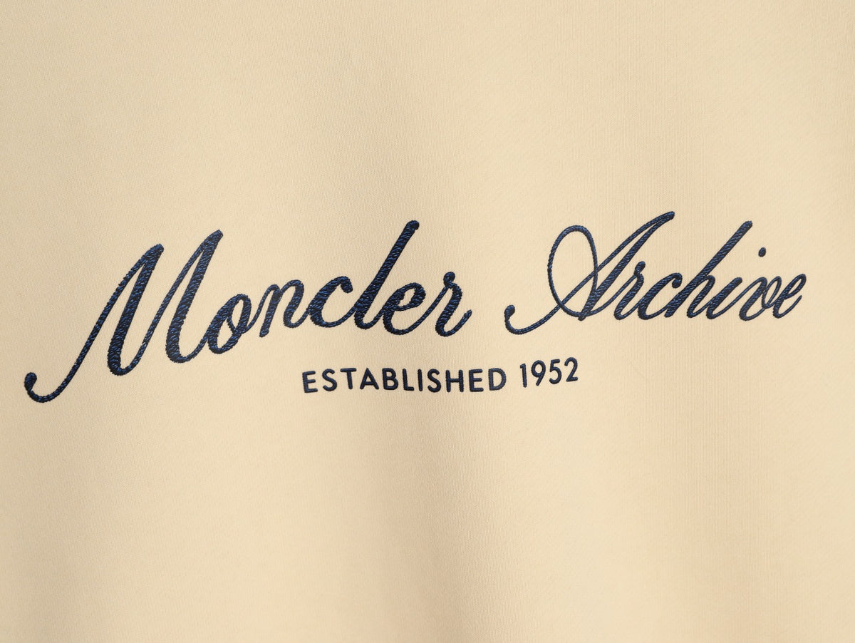 Moncler 26SS Artistic Script Logo Cream Crewneck Sweatshirt