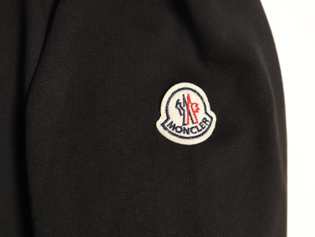 Moncler 26SS Arched Logo Black Crewneck Sweatshirt