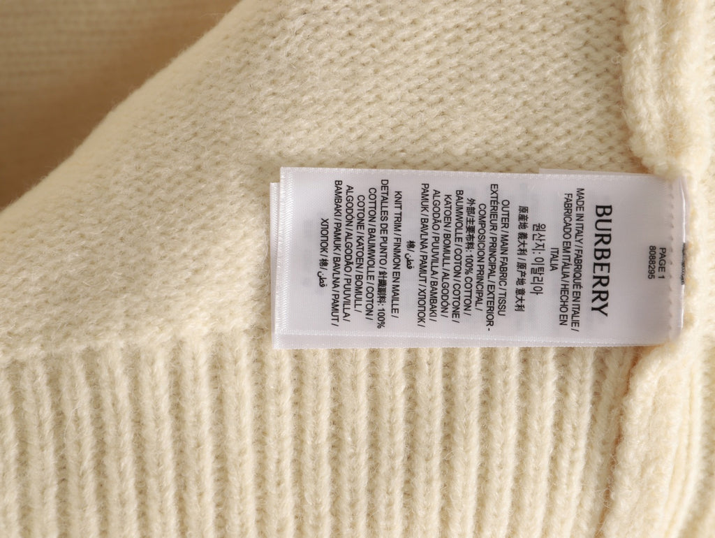 Burberry Oversized Equestrian Knight Jacquard Cream Cashmere Sweater