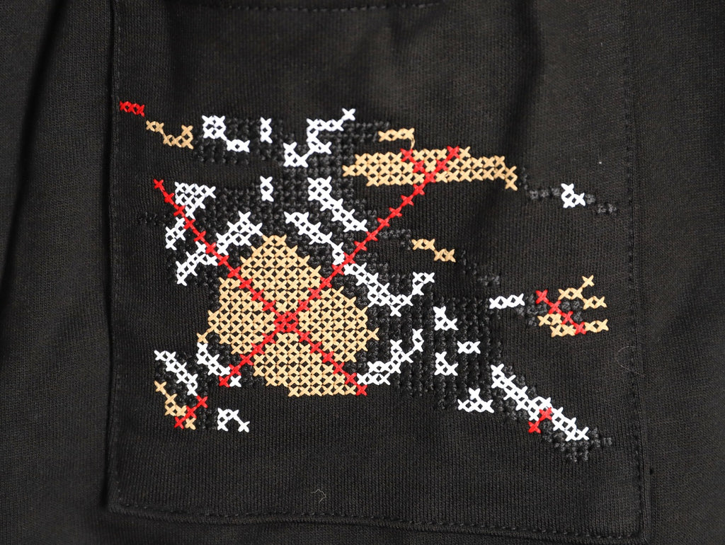 Burberry 25FW Equestrian Knight Cross-Stitch Back-Pocket Black Jogger Pants