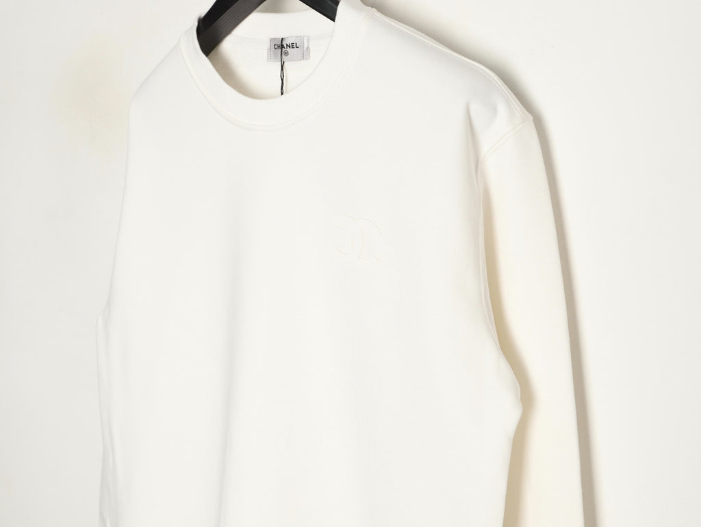 Chanel 25FW Small Silicone-Logo White Crewneck Sweatshirt