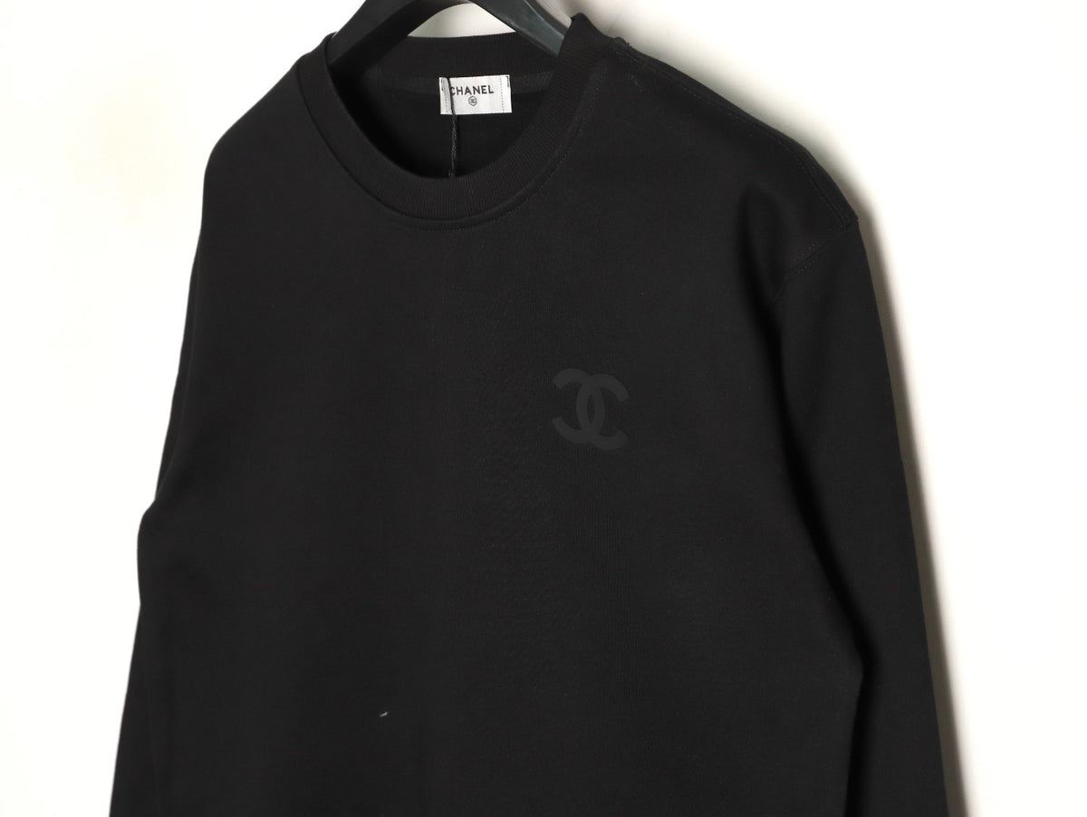 Chanel 25FW Tonal Silicone-Logo Black Crewneck Sweatshirt