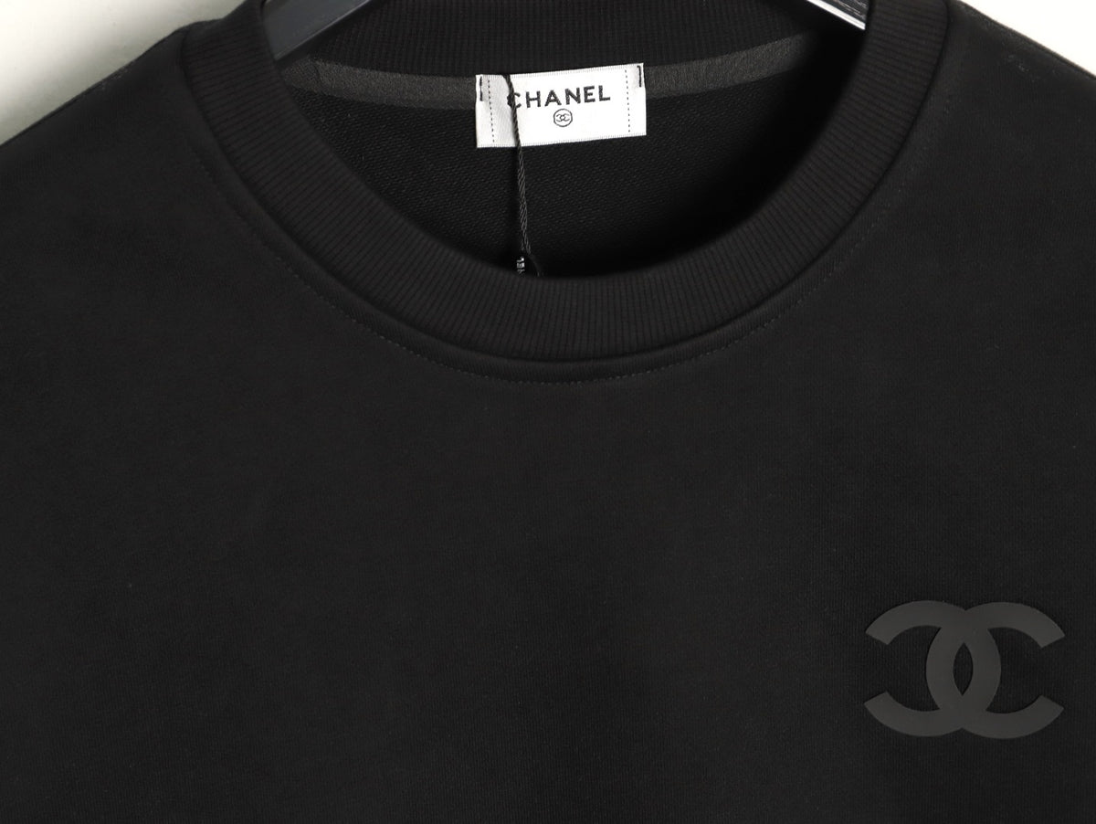 Chanel 25FW Tonal Silicone-Logo Black Crewneck Sweatshirt