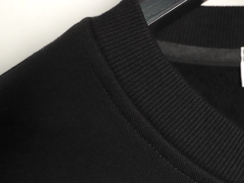 Chanel 25FW Tonal Silicone-Logo Black Crewneck Sweatshirt