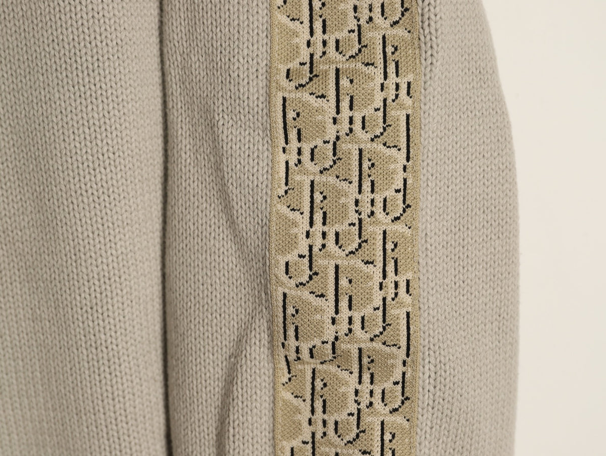 Dior 22FW Beige Jacquard-Tape Sleeve Crewneck Sweater