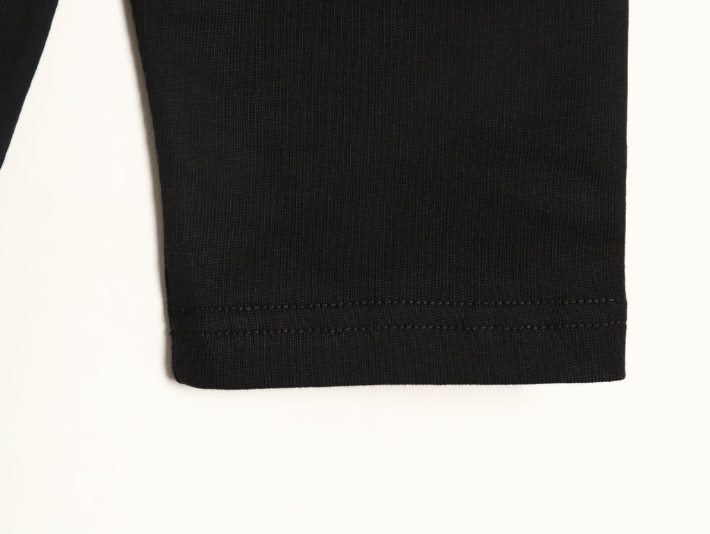 Burberry 26SS Gold Equestrian Knight Embroidered Black Long-Sleeve Top