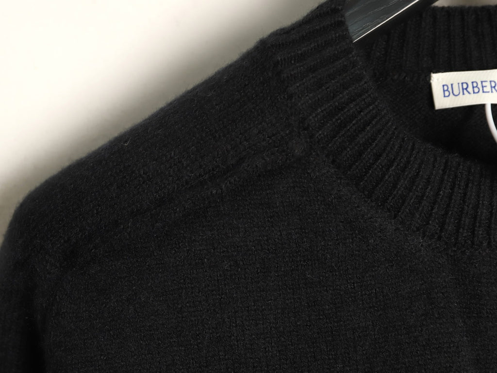 Burberry Black Equestrian Knight-Detail Crewneck Sweater
